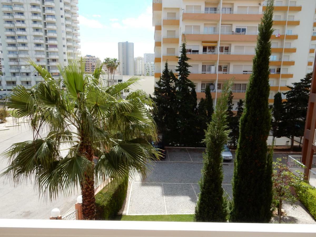 Beach & Sea Apt, Fast Wifi, Airco, Private Parking And Pool Portimão Dış mekan fotoğraf